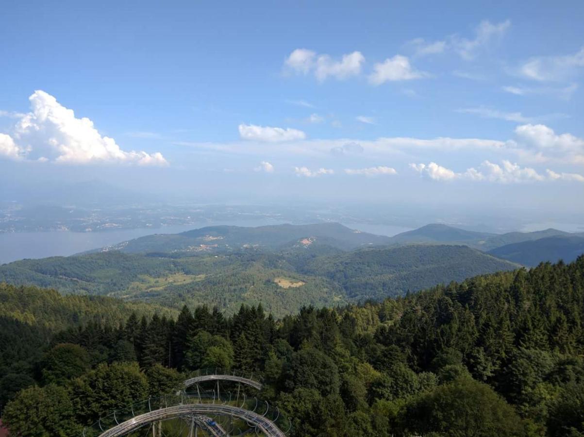 Il Planetario Lejlighed Verbania Eksteriør billede